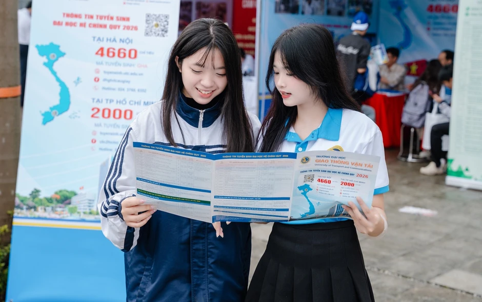 Chính sách tín dụng học sinh, sinh viên bước đầu tạo thêm nguồn lực phát triển nhân lực chất lượng cao Chính sách tín dụng học sinh, sinh viên bước đầu tạo thêm nguồn lực phát triển nhân lực chất lượng cao