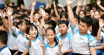 Chọn hiệu trưởng sau sắp xếp phải vì học sinh, tránh "cục bộ"