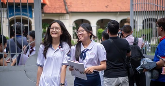 Chọn nghề, điểm chuẩn và ngành 'hot'