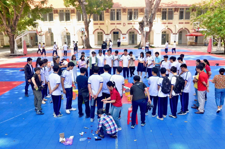 Chọn nguyện vọng lớp 10: Bài toán chiến lược trong mùa tuyển sinh Chọn nguyện vọng lớp 10: Bài toán chiến lược trong mùa tuyển sinh