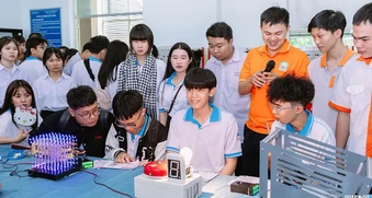 Chủ động “rẽ lối” học nghề