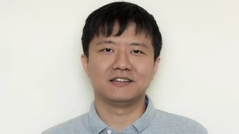 Chủ nhân Fields 2026 Yu Deng và bài toán thế kỷ