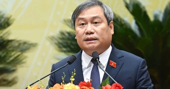 Chủ tịch Hà Nội chỉ đạo xử lý lạm thu, trường không được ép buộc đóng góp