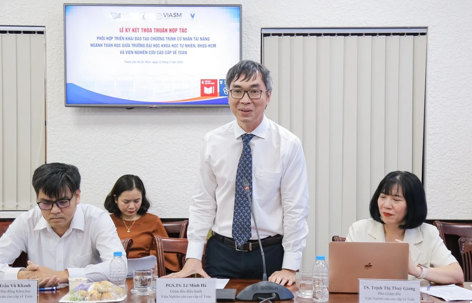 Chưa tốt nghiệp THPT, nhiều học sinh đã học 5,6 môn ở đại học Chưa tốt nghiệp THPT, nhiều học sinh đã học 5,6 môn ở đại học