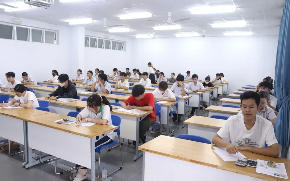 Chuẩn mới giảng viên đại học: Lần đầu đưa “liêm chính khoa học” thành tiêu chí bắt buộc Chuẩn mới giảng viên đại học: Lần đầu đưa “liêm chính khoa học” thành tiêu chí bắt buộc