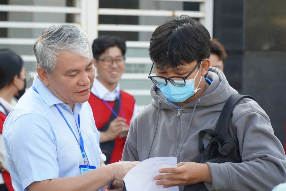 Chuyên gia chỉ cách chia nhóm cho 15 nguyện vọng tuyển sinh 2026 Chuyên gia chỉ cách chia nhóm cho 15 nguyện vọng tuyển sinh 2026