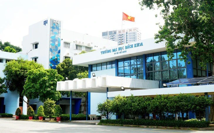 Chuyên gia nói gì khi Hà Nội tính di dời bệnh viện, trường đại học ra khỏi nội đô? Chuyên gia nói gì khi Hà Nội tính di dời bệnh viện, trường đại học ra khỏi nội đô?