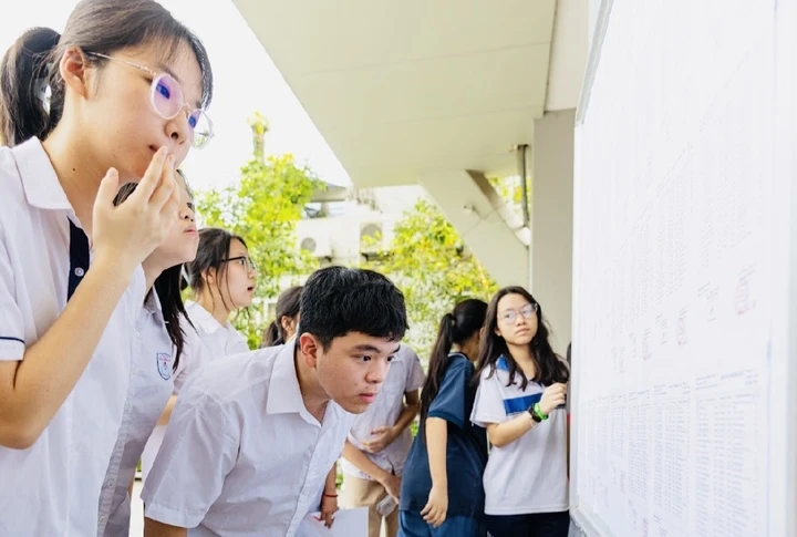 Chuyên gia: Ủng hộ bỏ điểm cộng IELTS, giảm lạm dụng 'săn' điểm cộng Chuyên gia: Ủng hộ bỏ điểm cộng IELTS, giảm lạm dụng 'săn' điểm cộng