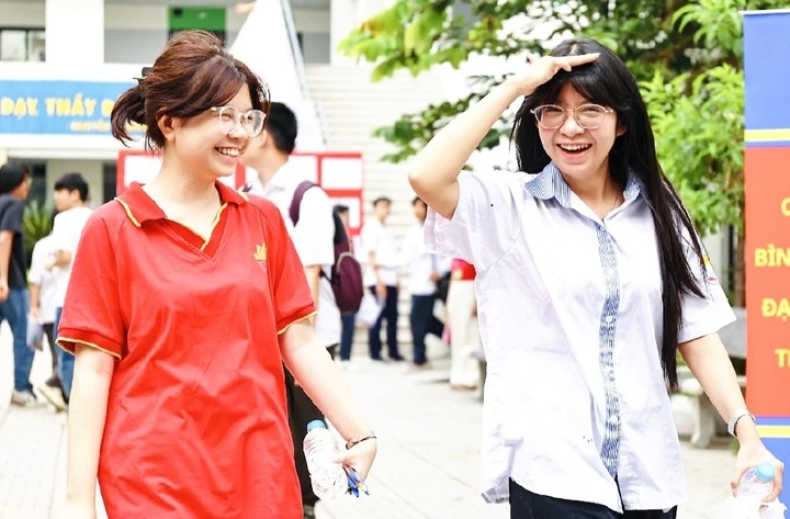 Chuyên gia: Ủng hộ bỏ điểm cộng IELTS, giảm lạm dụng 'săn' điểm cộng Chuyên gia: Ủng hộ bỏ điểm cộng IELTS, giảm lạm dụng 'săn' điểm cộng