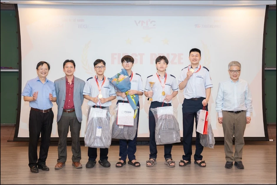 Chuyên Lương Văn Chánh vô địch mô hình hóa toán toàn quốc Chuyên Lương Văn Chánh vô địch mô hình hóa toán toàn quốc