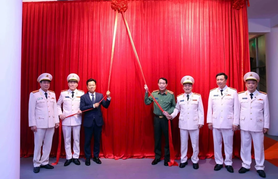 Chuyển Trường Đại học PCCC thành Học viện Phòng cháy chữa cháy và Cứu nạn cứu hộ Chuyển Trường Đại học PCCC thành Học viện Phòng cháy chữa cháy và Cứu nạn cứu hộ