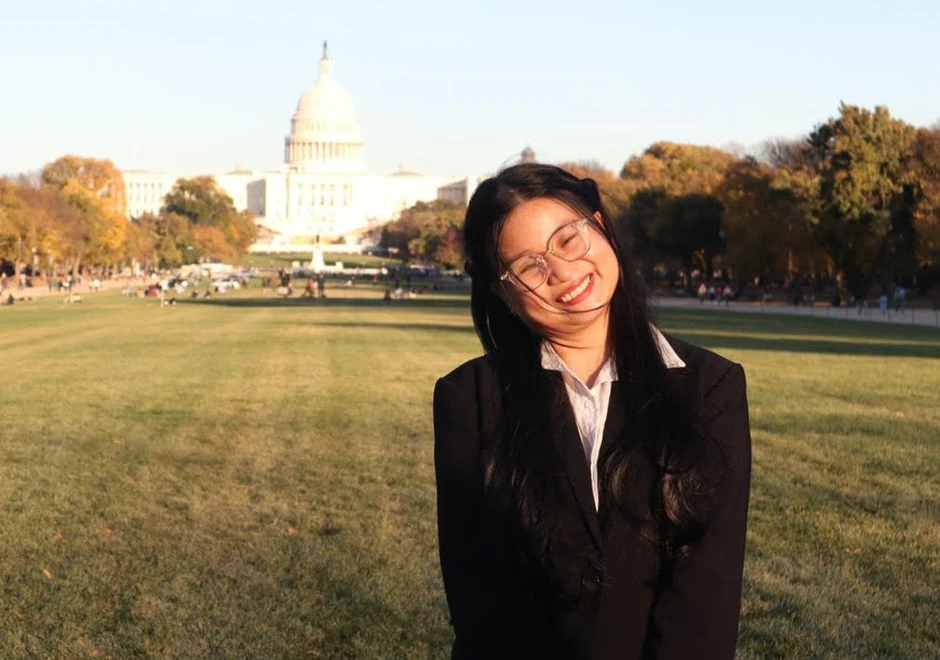 Cô gái khiếm thị trúng tuyển thạc sĩ Đại học Harvard, Oxford, Stanford Cô gái khiếm thị trúng tuyển thạc sĩ Đại học Harvard, Oxford, Stanford