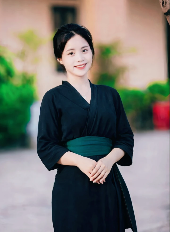 Cô giáo 24 tuổi người Ơ Đu ứng cử Đại biểu Quốc hội Cô giáo 24 tuổi người Ơ Đu ứng cử Đại biểu Quốc hội