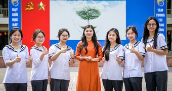 Cô giáo 9x trường chuyên nổi tiếng Ninh Bình trúng cử đại biểu Quốc hội