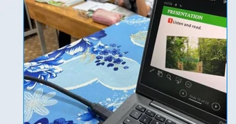 Cô giáo chụp lén hành động lạ của nữ sinh, biết mối quan hệ của 2 bên mà phì cười