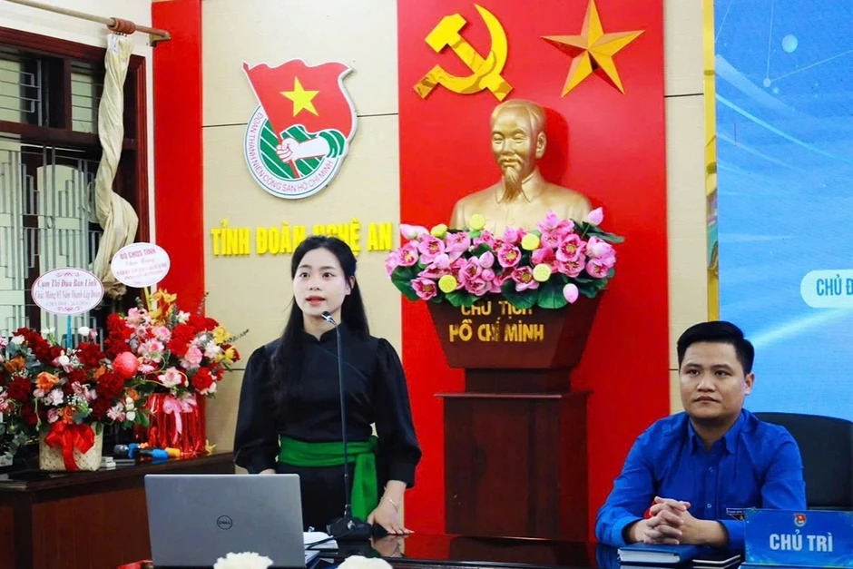 Cô giáo Ơ Đu trở thành nữ đại biểu Quốc hội trẻ nhất cả nước Cô giáo Ơ Đu trở thành nữ đại biểu Quốc hội trẻ nhất cả nước