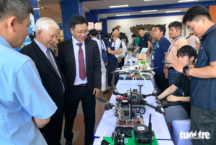 Cơ hội cho đổi thay giáo dục đại học Cơ hội cho đổi thay giáo dục đại học