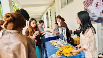 Cơ hội học bổng khối ngành bán dẫn, công nghệ cao, STEM và tài chính cho sinh viên Việt Nam