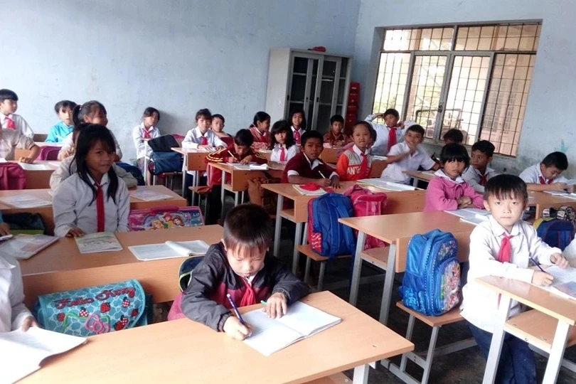 Còn 15 năm công tác, nam hiệu trưởng chủ động xin thôi chức Còn 15 năm công tác, nam hiệu trưởng chủ động xin thôi chức