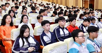 Công bố danh sách 151 học sinh được miễn thi tốt nghiệp, xét tuyển thẳng vào đại học năm 2026