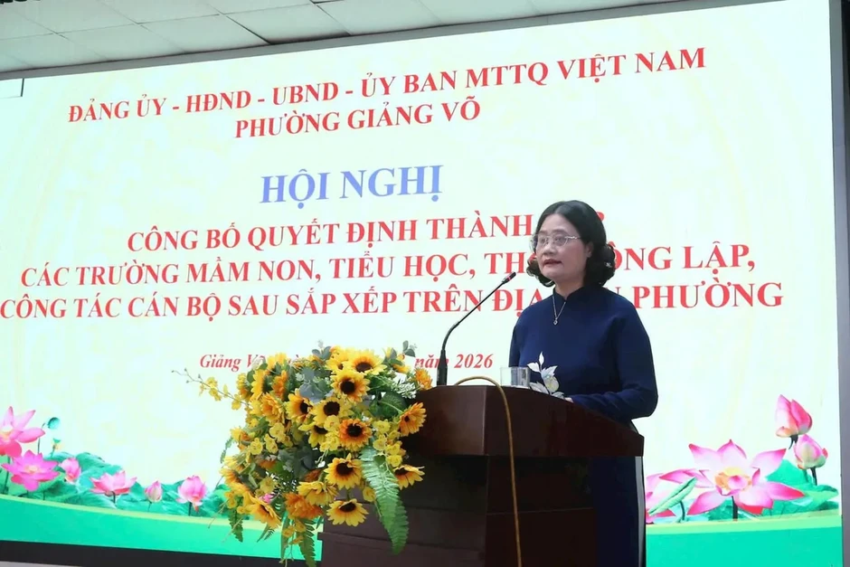 Công bố quyết định thành lập mới trường THCS Giảng Võ, Hà Nội Công bố quyết định thành lập mới trường THCS Giảng Võ, Hà Nội