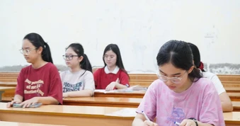 Công bố số lượng đăng ký vào lớp 10 từng trường của Hà Nội