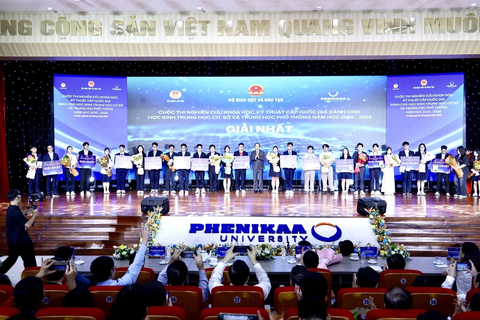 Cuộc thi nghiên cứu KHKT quốc gia: Sao năm nào cũng lùm xùm kết quả? Cuộc thi nghiên cứu KHKT quốc gia: Sao năm nào cũng lùm xùm kết quả?
