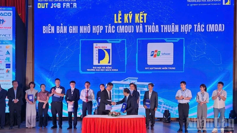 Đà Nẵng: Hơn 8.000 cơ hội việc làm cho sinh viên tại Ngày hội việc làm Bách khoa 2026 Đà Nẵng: Hơn 8.000 cơ hội việc làm cho sinh viên tại Ngày hội việc làm Bách khoa 2026