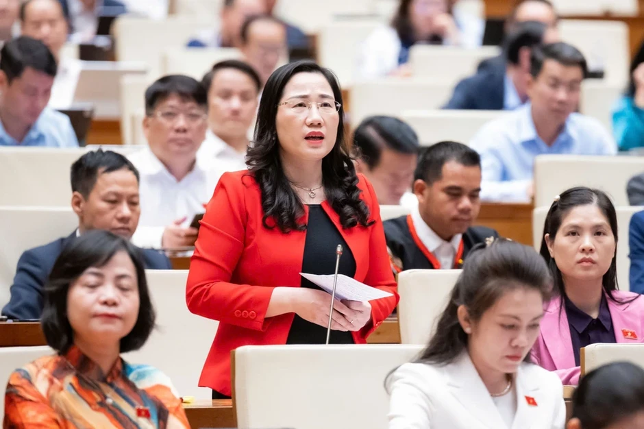 Đại biểu: Đề nghị nghiêm cấm xếp chương trình học liên kết xen kẽ giờ học chính khóa Đại biểu: Đề nghị nghiêm cấm xếp chương trình học liên kết xen kẽ giờ học chính khóa