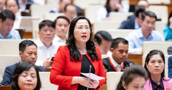 Đại biểu: Đề nghị nghiêm cấm xếp chương trình học liên kết xen kẽ giờ học chính khóa