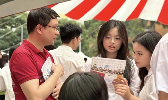 Đại học Hà Nội cộng điểm với học bạ trường chuyên, IELTS từ 6.0