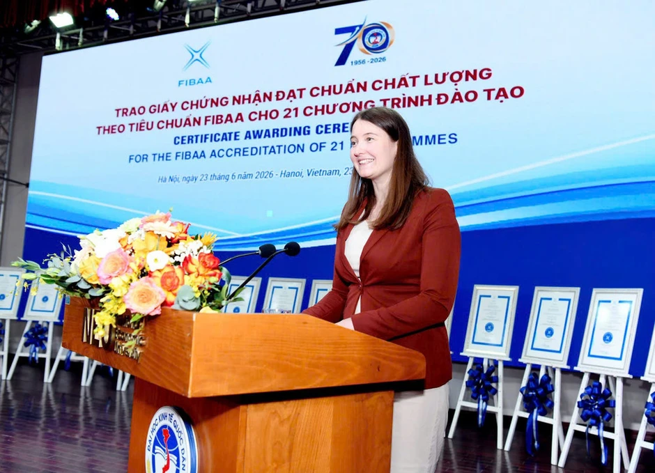Đại học Kinh tế Quốc dân có thêm 21 chương trình đào tạo đạt chuẩn kiểm định quốc tế FIBAA Đại học Kinh tế Quốc dân có thêm 21 chương trình đào tạo đạt chuẩn kiểm định quốc tế FIBAA