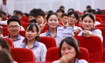 Đại học Luật TP HCM hạ 1/2 mức cộng IELTS, giữ khối C00