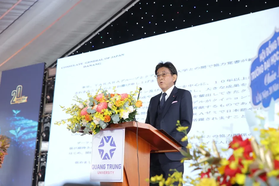 Đại học Quang Trung ký kết hợp tác với Tập đoàn Takara Đại học Quang Trung ký kết hợp tác với Tập đoàn Takara