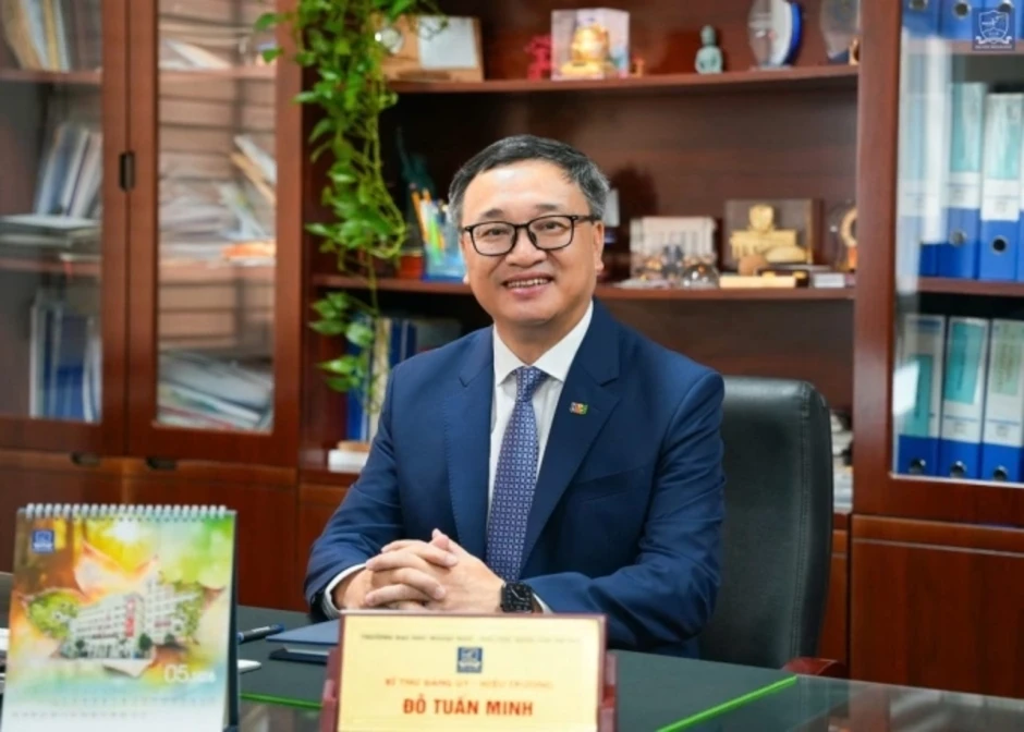 Đại học Quốc gia Hà Nội bổ nhiệm 4 hiệu trưởng mới Đại học Quốc gia Hà Nội bổ nhiệm 4 hiệu trưởng mới