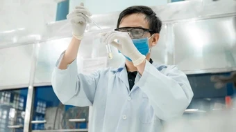 Đại học Quốc gia Thành phố Hồ Chí Minh hỗ trợ nghiên cứu sinh lên đến 560 triệu đồng
