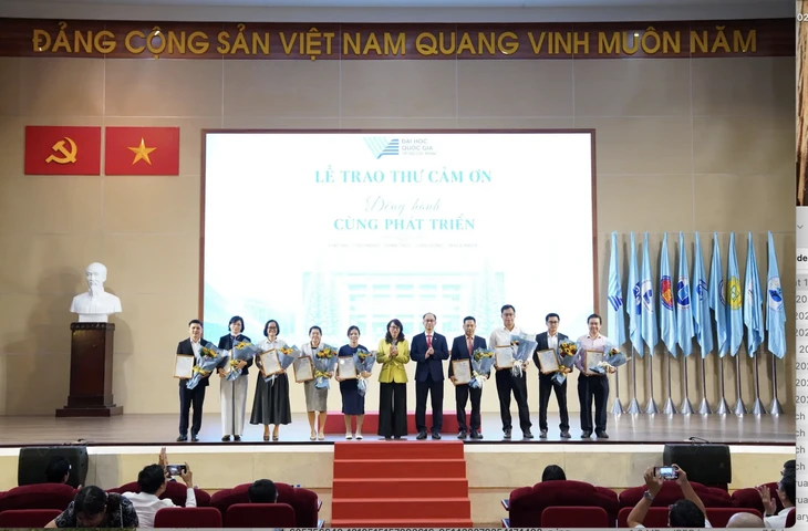 Đại học Quốc gia TP.HCM: Không chỉ bài báo, phải có sản phẩm ra thị trường