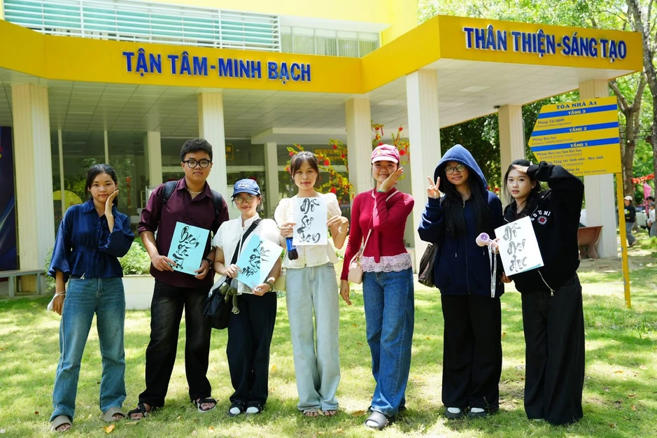 Đại học Trà Vinh vào Top 20 trường đổi mới sáng tạo toàn cầu Đại học Trà Vinh vào Top 20 trường đổi mới sáng tạo toàn cầu