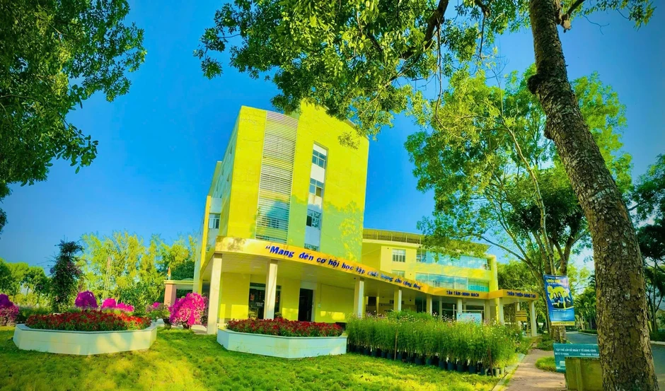 Đại học Trà Vinh vào Top 200 đại học xanh hàng đầu thế giới Đại học Trà Vinh vào Top 200 đại học xanh hàng đầu thế giới