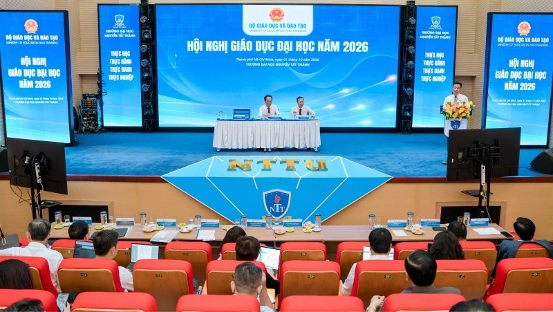 Đại học trước yêu cầu nâng chất lượng nguồn nhân lực Đại học trước yêu cầu nâng chất lượng nguồn nhân lực