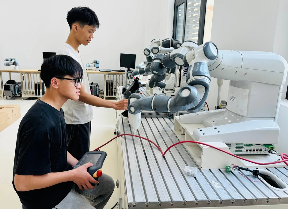 Đại phẫu đào tạo đại học - Bài cuối: Phải biết đau trước những câu hỏi cụ thể