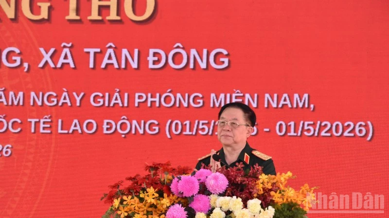 Đại tướng Nguyễn Trọng Nghĩa dự lễ khởi công Trường tiểu học Tân Đông