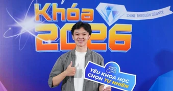 Dàn tân sinh viên nổi bật “đổ bộ” một trường đại học ở TPHCM