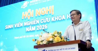 Dành 8% doanh thu học phí lập quỹ cho sinh viên nghiên cứu khoa học