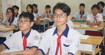 Danh sách 10 trường tuyển sinh lớp 10 tiếng Anh tích hợp
