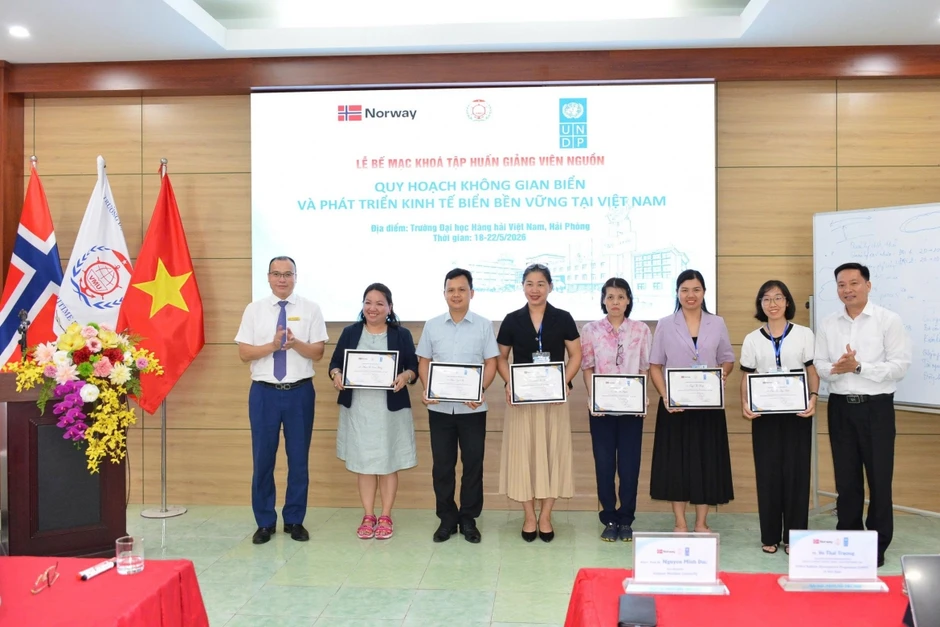 Đào tạo nhân lực nòng cốt cho chiến lược phát triển kinh tế biển xanh