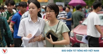 Đặt nguyện vọng sai, dễ trượt cả 3: Học sinh lớp 10 cần tránh gì phút chót?