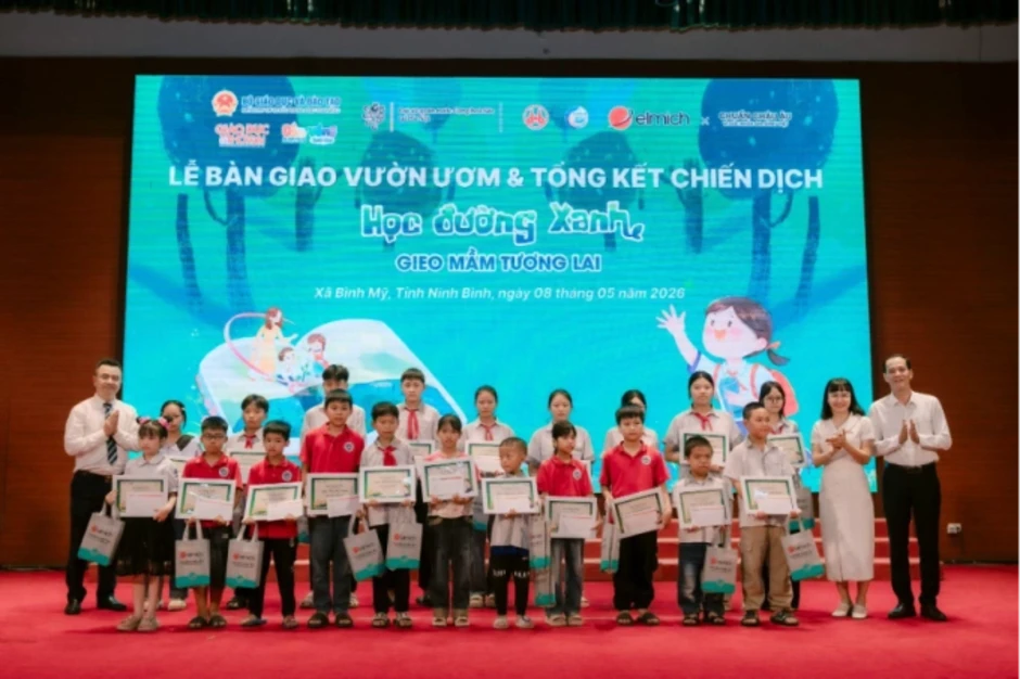 Dấu ấn chiến dịch 'Học đường Xanh' của Elmich Việt Nam Dấu ấn chiến dịch 'Học đường Xanh' của Elmich Việt Nam