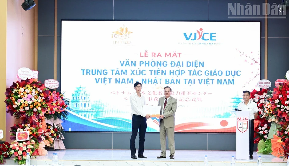 Đẩy mạnh các hoạt động giao lưu, hợp tác giáo dục Việt Nam-Nhật Bản Đẩy mạnh các hoạt động giao lưu, hợp tác giáo dục Việt Nam-Nhật Bản