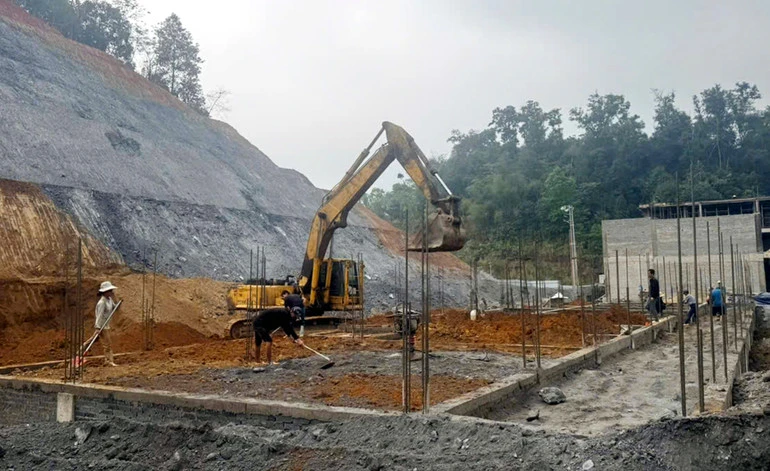 Đẩy nhanh tiến độ xây dựng trường nội trú liên cấp vùng biên Thanh Thủy Đẩy nhanh tiến độ xây dựng trường nội trú liên cấp vùng biên Thanh Thủy